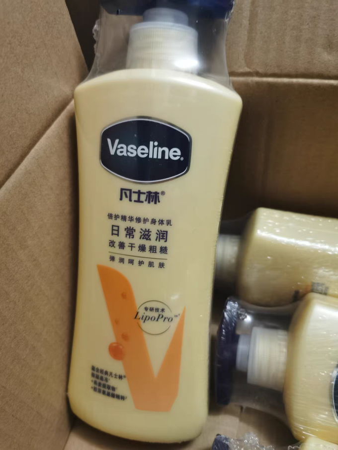 凡士林身体乳液