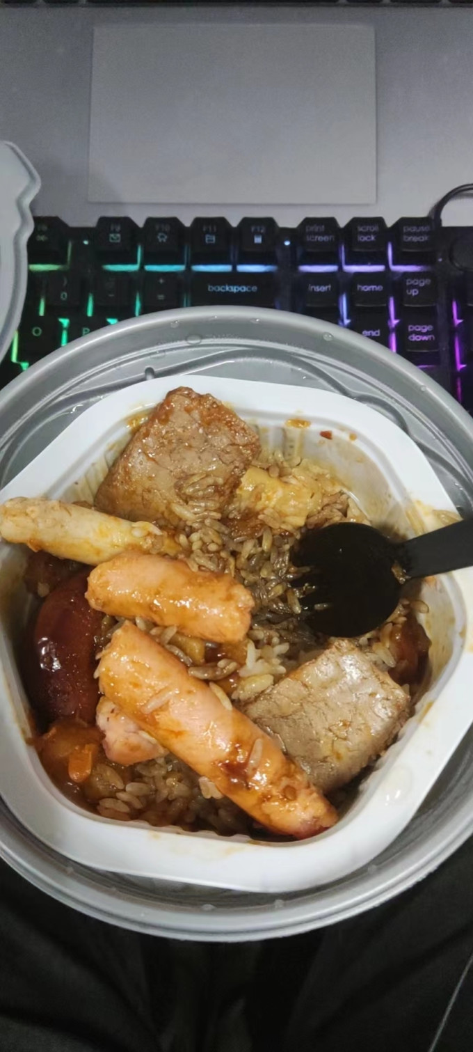 自嗨锅其他休闲零食