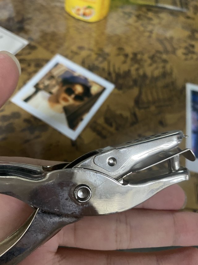 纸张打孔神奇打孔器