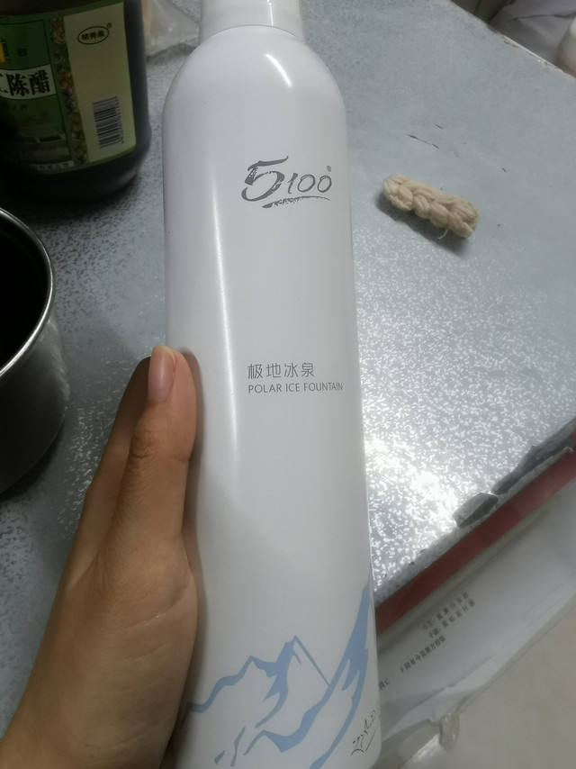 极致冰爽大容量的补水喷雾
