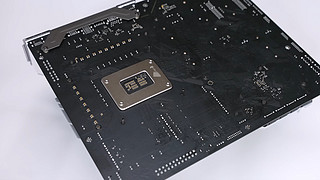 白色海景房主机 i9 13900k，可以这么来搭配