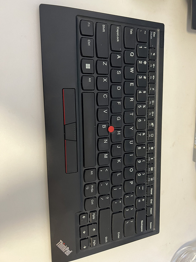 Thinkpad小红点无线蓝牙双模键盘