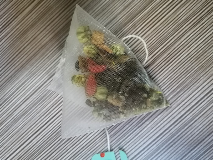 绿码花果茶