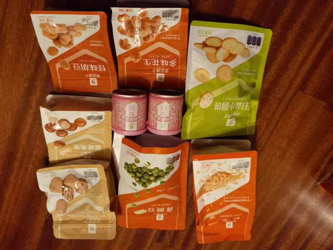 良品铺子综合坚果