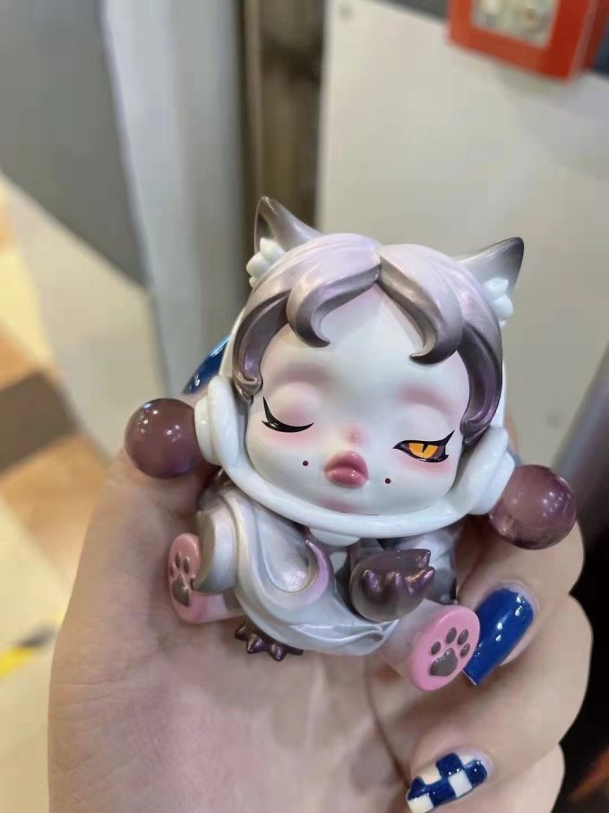 泡泡玛特潮流玩具