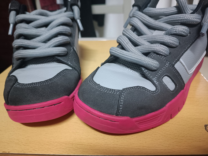 休闲运动鞋