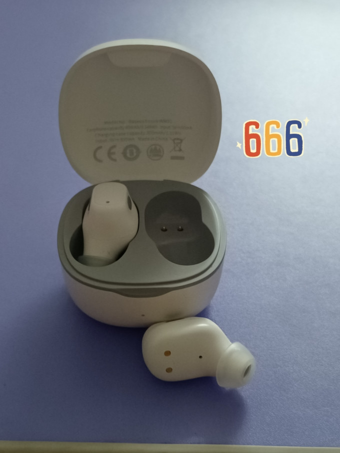 倍思蓝牙耳机