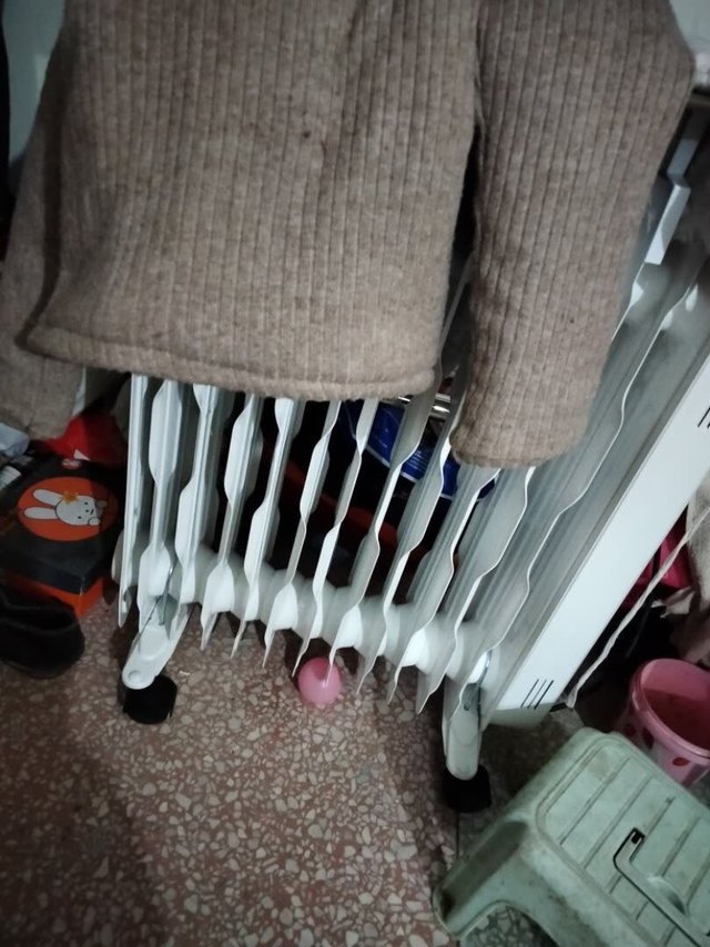 
感觉还可以，天冷还老是下雪衣服都不干，