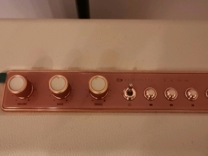 猫王音响蓝牙音箱