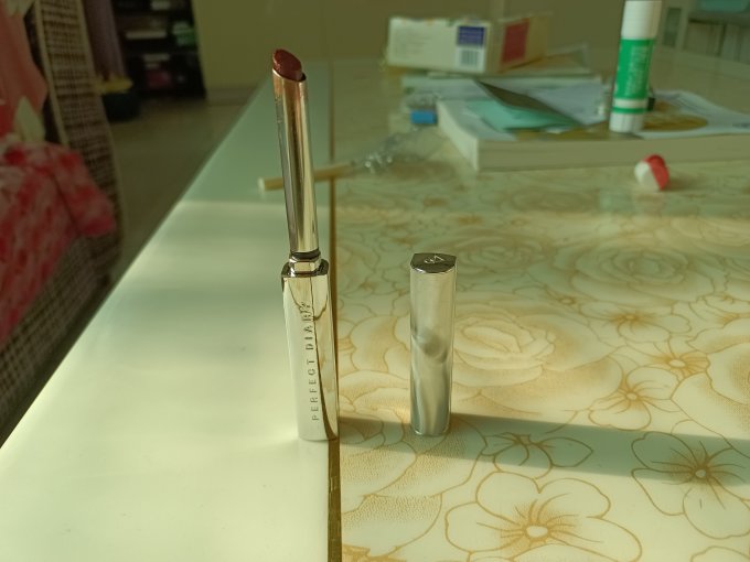 口红
