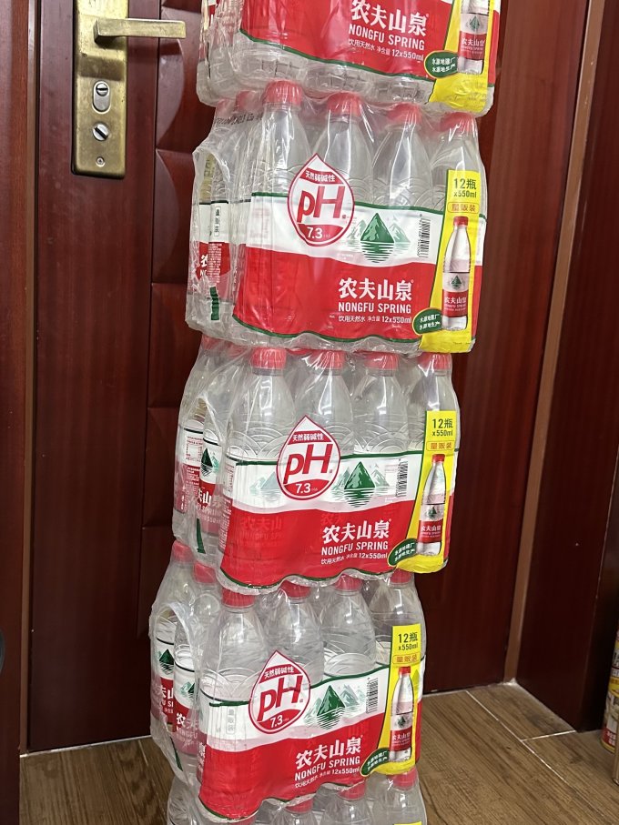 农夫山泉饮用水