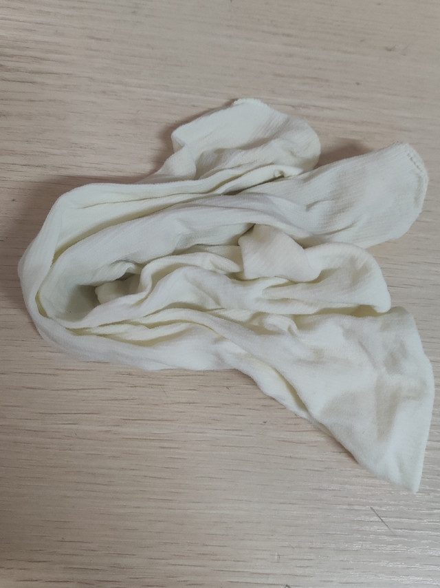 纯棉洁白的中长袜啊