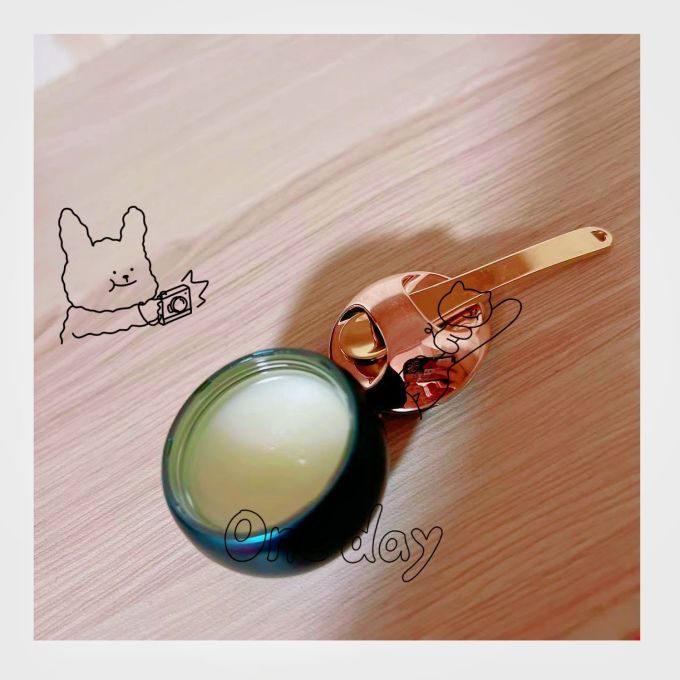 花西子唇膜/唇部精华