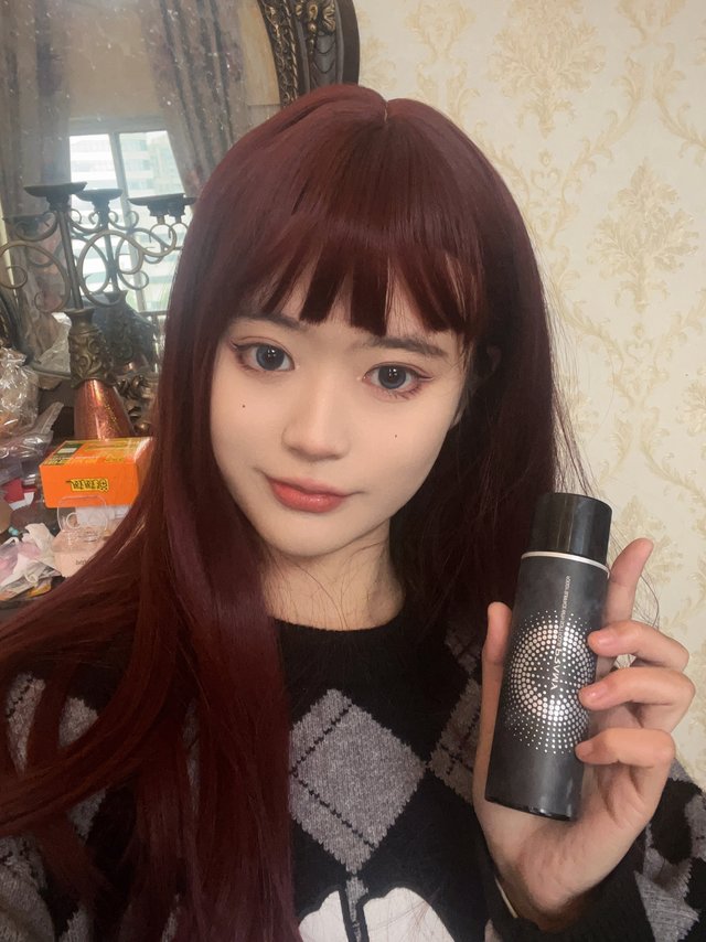 用这个定妆喷雾持妆一整天！！