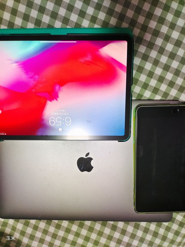 你们喜欢用什么看世界杯？电脑还是ipad