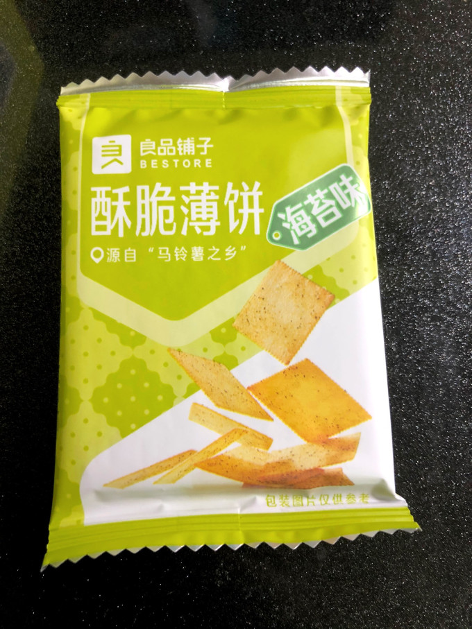 良品铺子饼干