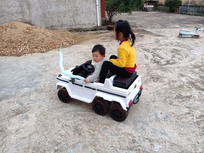 没玩没了儿童电动车