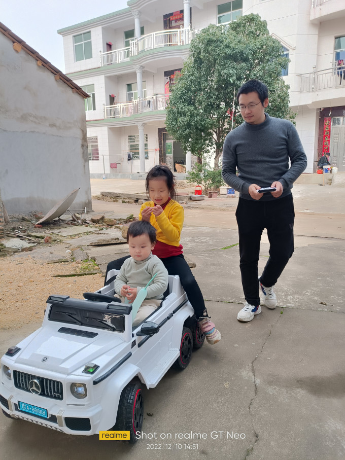 没玩没了儿童电动车