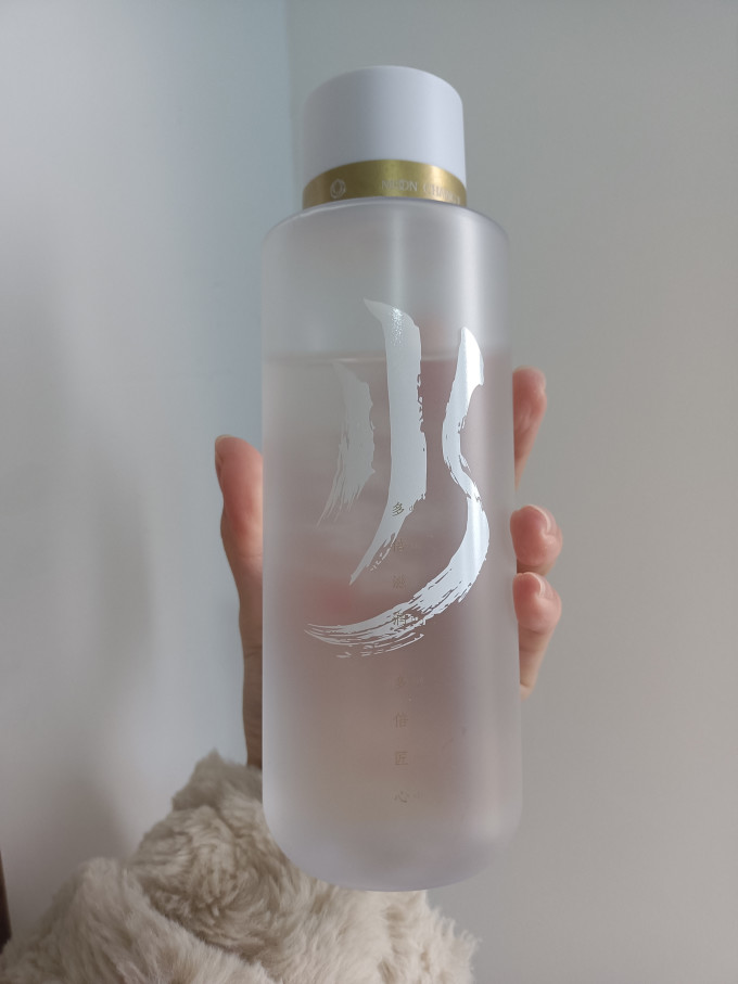 月里嫦娥爽肤水