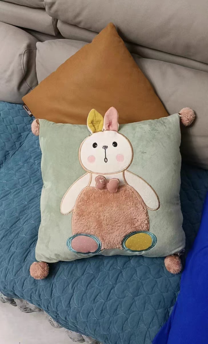 靠垫靠枕