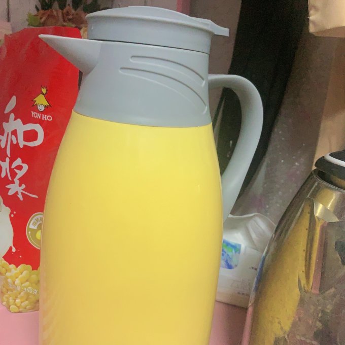 捷扣保温壶