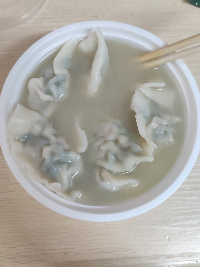 好吃饱满的韭菜馅饺子