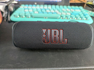 半价入手JBL FLIP6