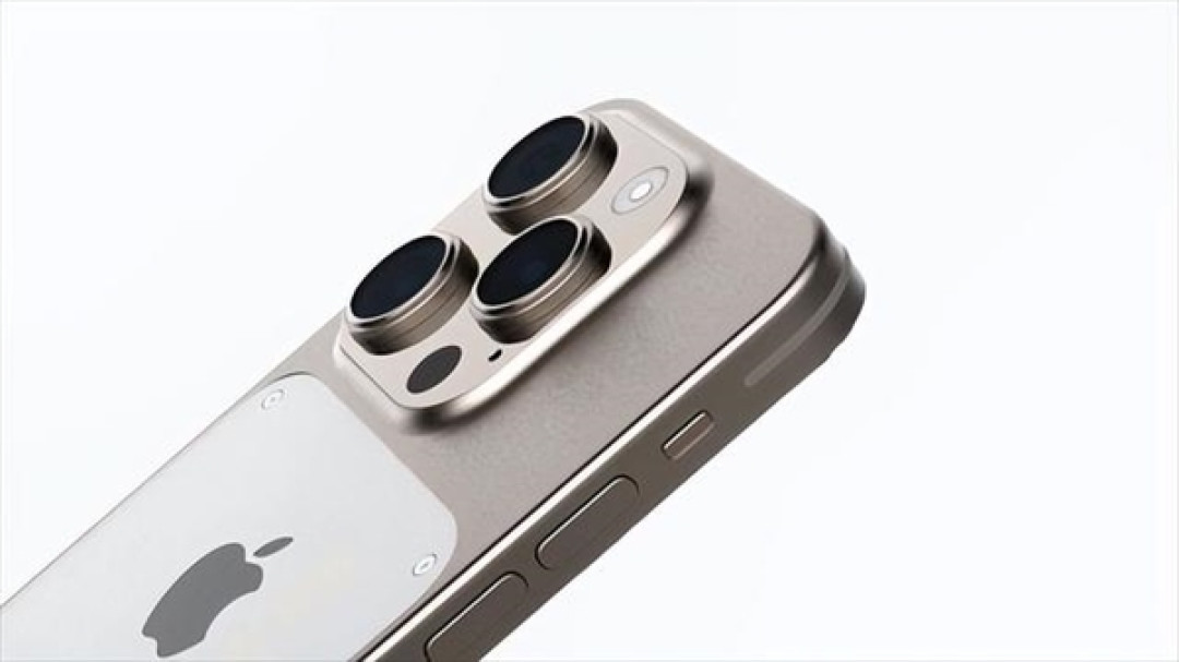 网传 iPhone 15 Ultra 售价或万元起步：256GB起，用上C口、钛金属外壳
