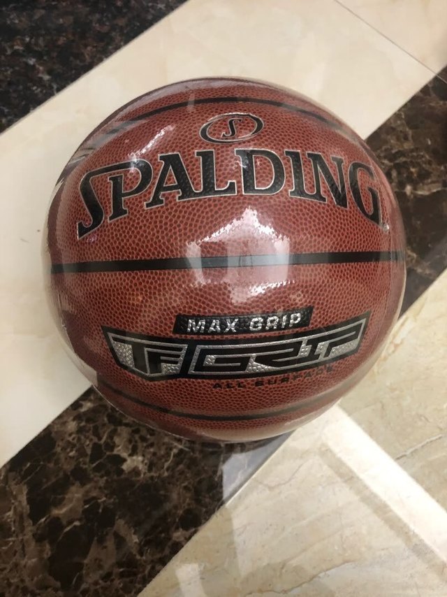 斯博丁的篮球🏀是男孩子👦的最爱买过几