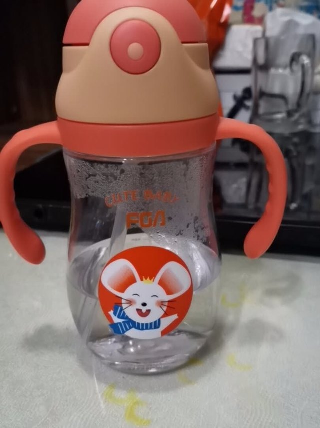 物美价廉！好用，防漏水，宝宝喜欢，外出带