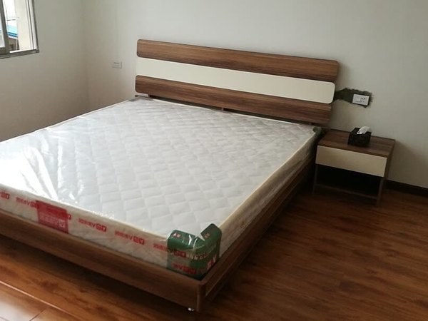 A家的质量和售后服务都很不错，朋友介绍过