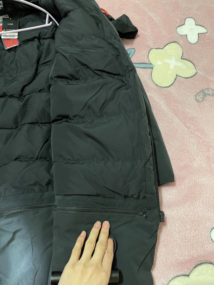 运动羽绒服