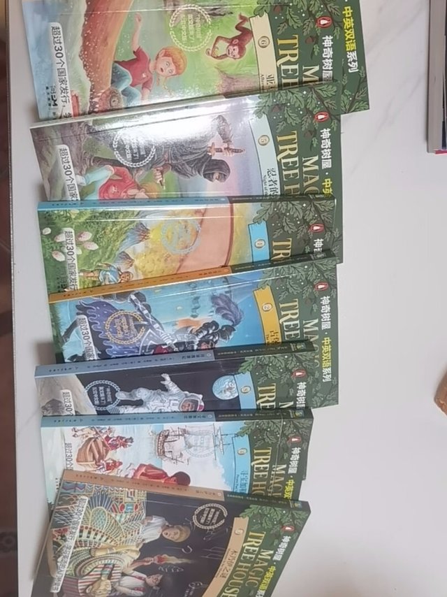 
没有异味，印刷清晰，孩子现在三年级，看