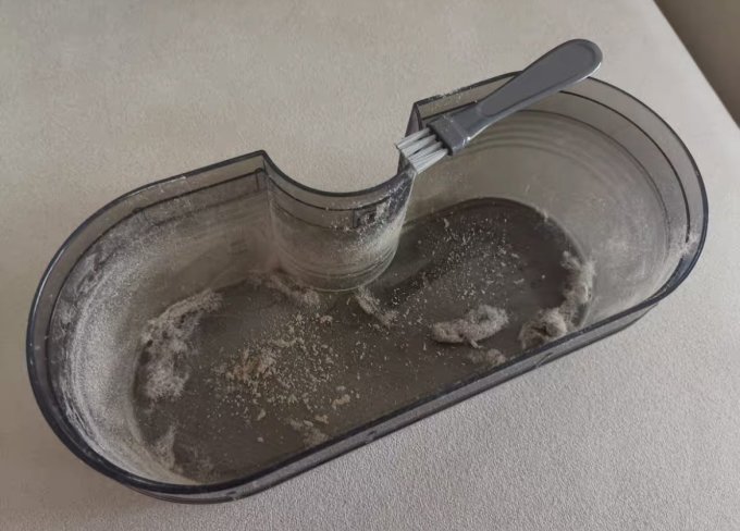 手持式吸尘器