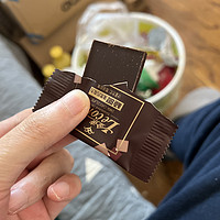 小时候我姐男朋友给我吃的巧克力