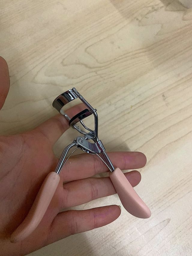 睫毛夹神器持久定型