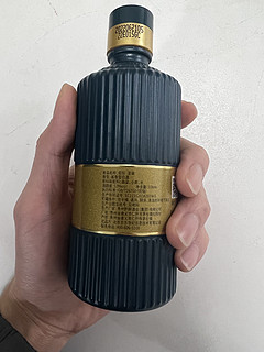 伯珍至诚酱香型白酒100ml