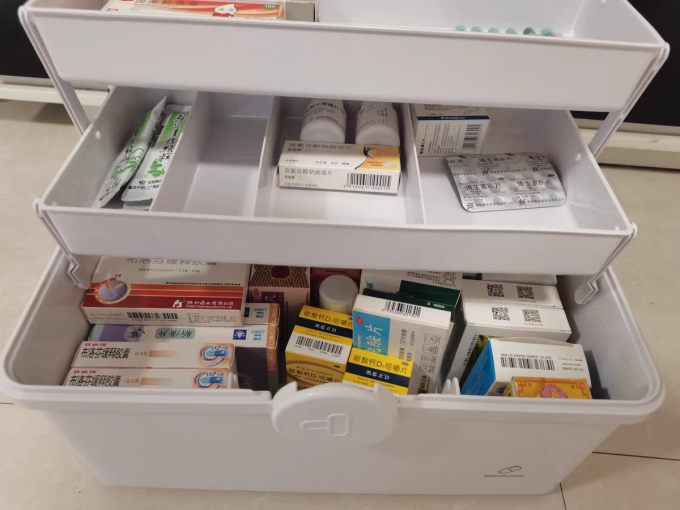俏洁医药箱