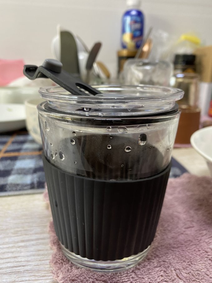 忆多彩玻璃杯