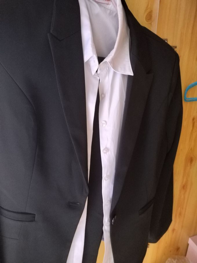男士西服