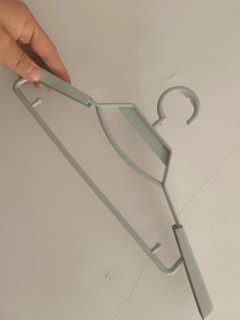 家里不可缺少的衣服架