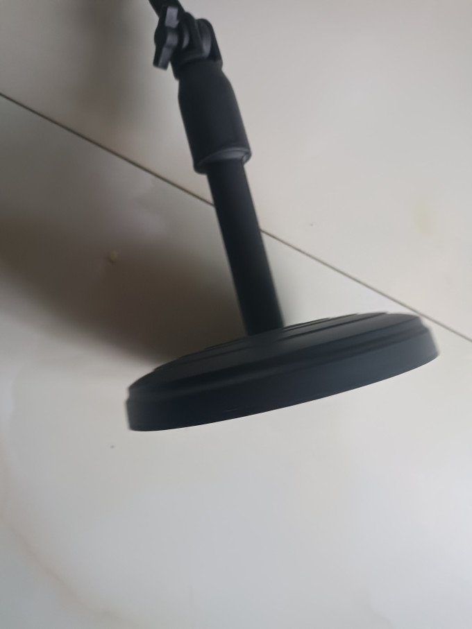 百胜风电脑支架