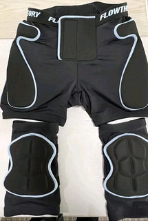FT 滑雪防摔护臀男女通用款内穿贴身防摔裤