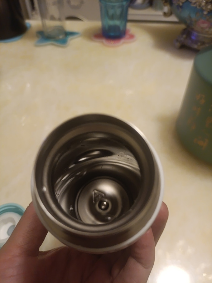 哈尔斯保温杯