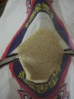 香喷喷的大米一碗能干掉三碗