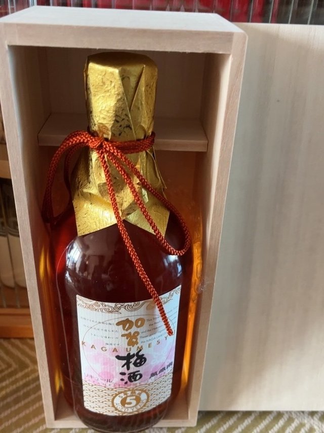 
外观品相：完美靓丽 包装保护到位，送礼