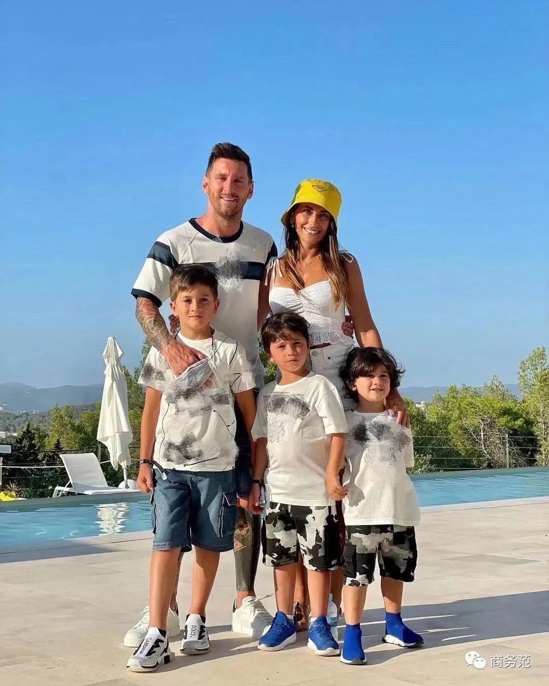 35岁梅西球王加冕,年入8亿衣品表品都在线!