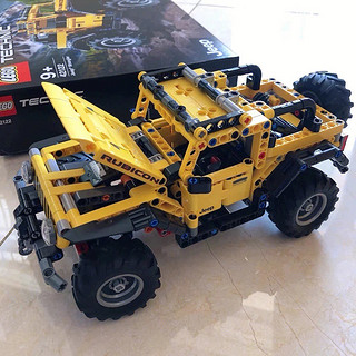 LEGO乐高积木拼装玩具机械组Jeep® 吉普牧马