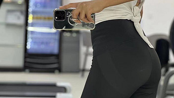现在流行一种很新的健身瑜伽打底裤，保暖舒适，巨显瘦！