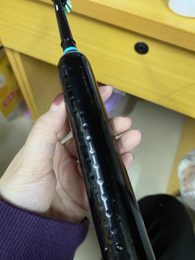 欧乐B电动牙刷